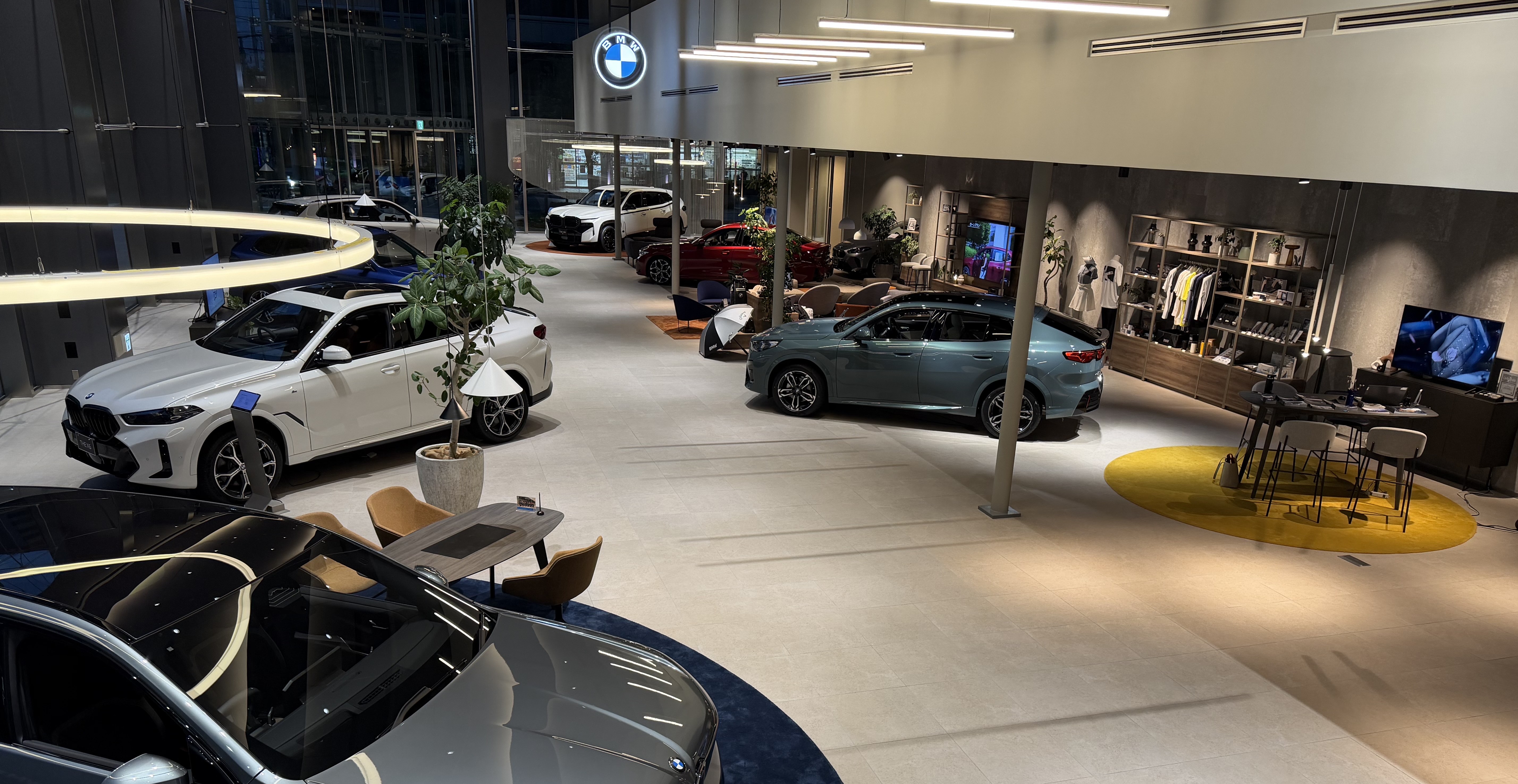 Shin-Umeda BMW
