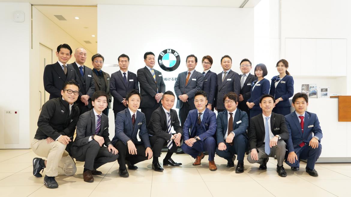 Osaka BMW千里支店 集合写真