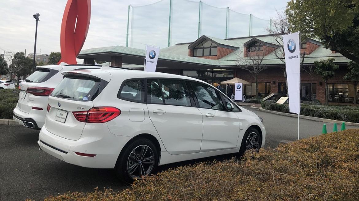 Osaka BMW 特別展示会 in 江坂ゴルフセンター