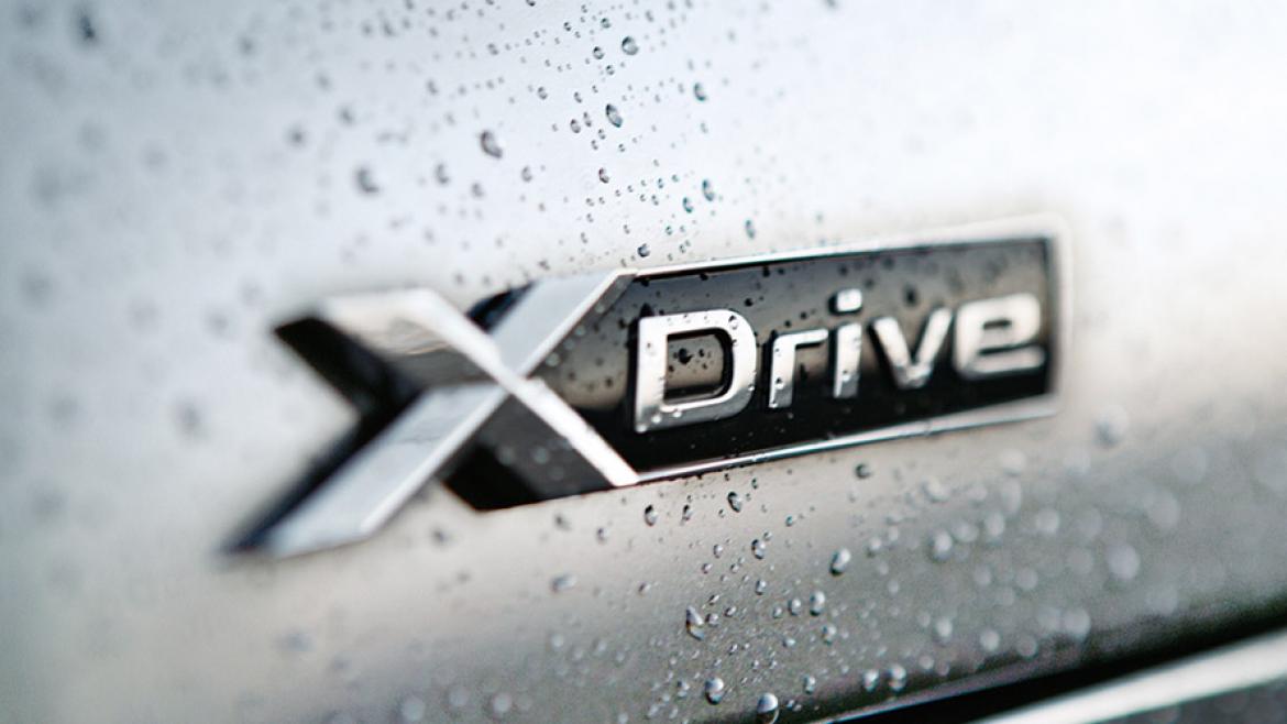 xDrive（インテリジェント4輪駆動システム）