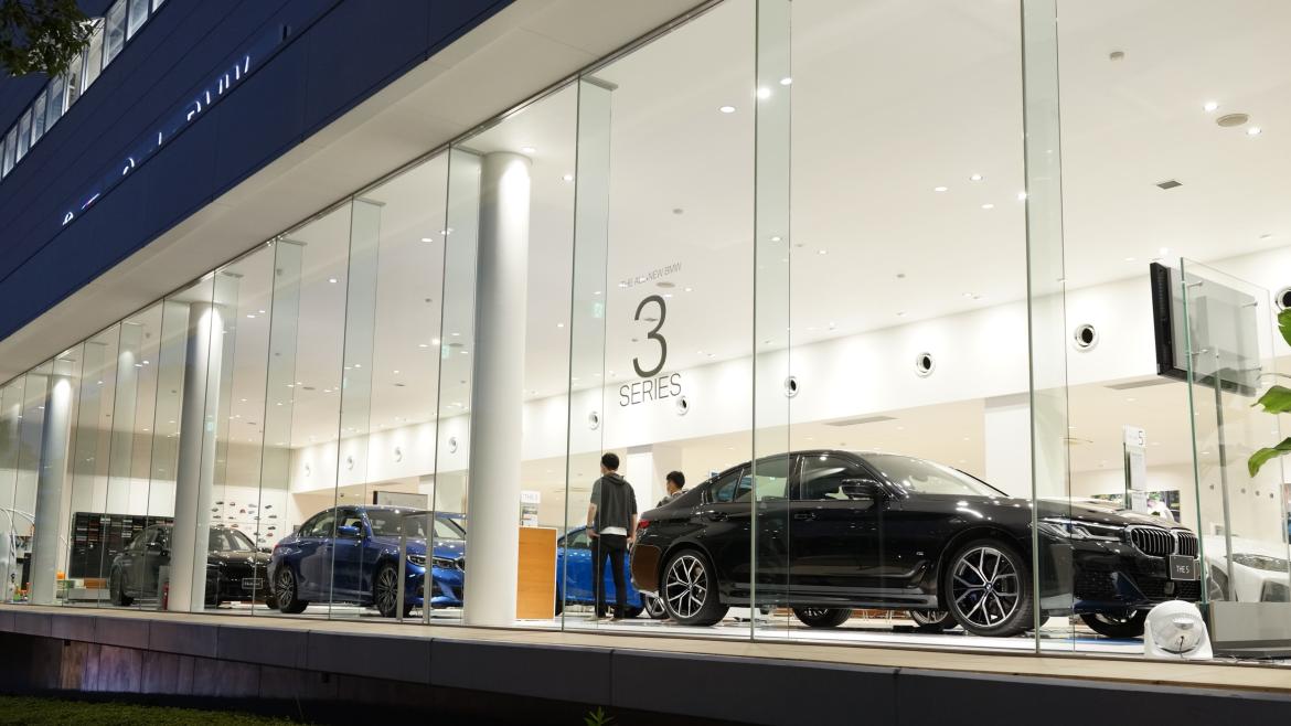 Osaka BMW】新車在庫検索 | BMW Dealers